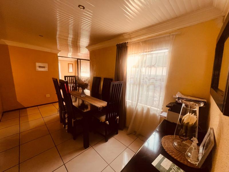 3 Bedroom Property for Sale in The Orchards Gauteng
