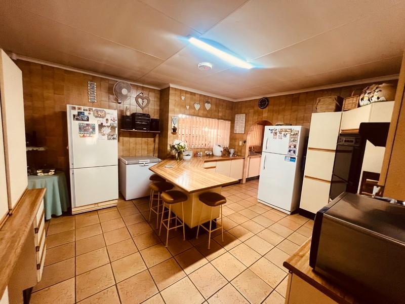 3 Bedroom Property for Sale in Dorandia Gauteng