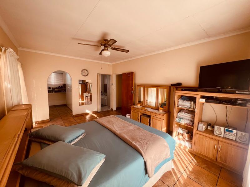 3 Bedroom Property for Sale in Dorandia Gauteng