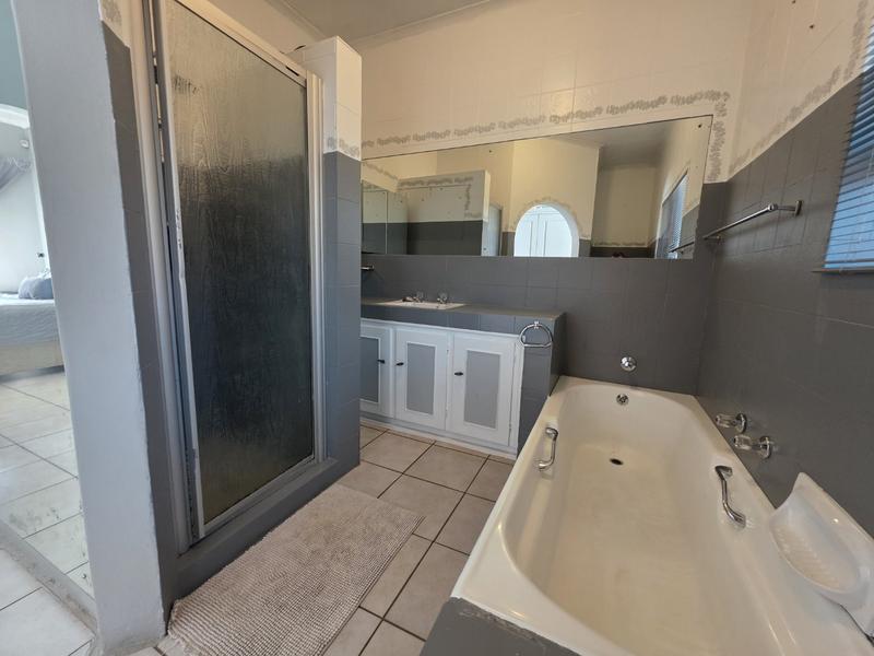 4 Bedroom Property for Sale in Magalieskruin Gauteng