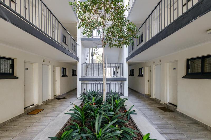 2 Bedroom Property for Sale in Comet Gauteng