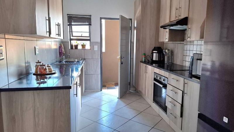 3 Bedroom Property for Sale in Ravenswood Gauteng
