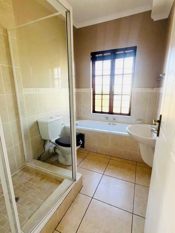 To Let 3 Bedroom Property for Rent in Rivonia Gauteng
