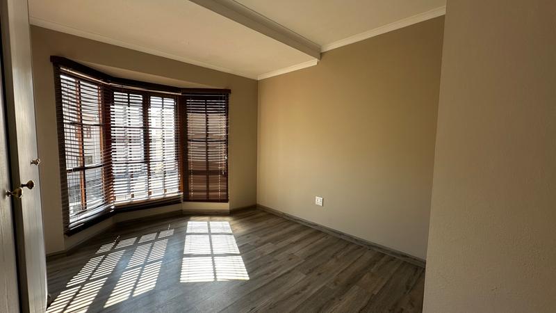 4 Bedroom Property for Sale in Rivonia Gauteng