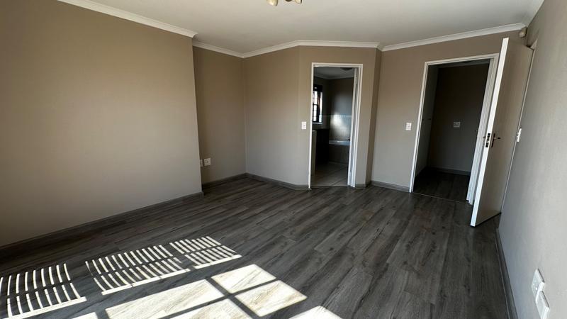 4 Bedroom Property for Sale in Rivonia Gauteng