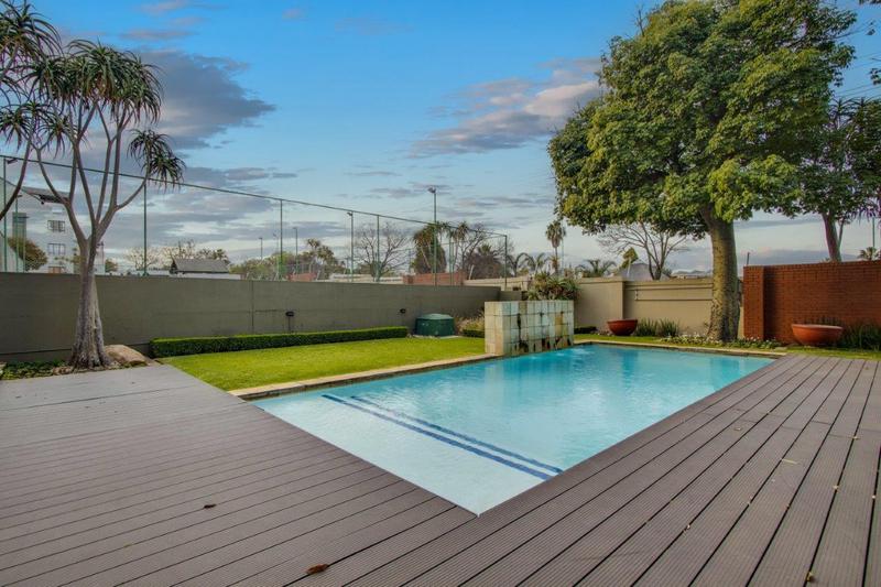 To Let 2 Bedroom Property for Rent in Lonehill Gauteng