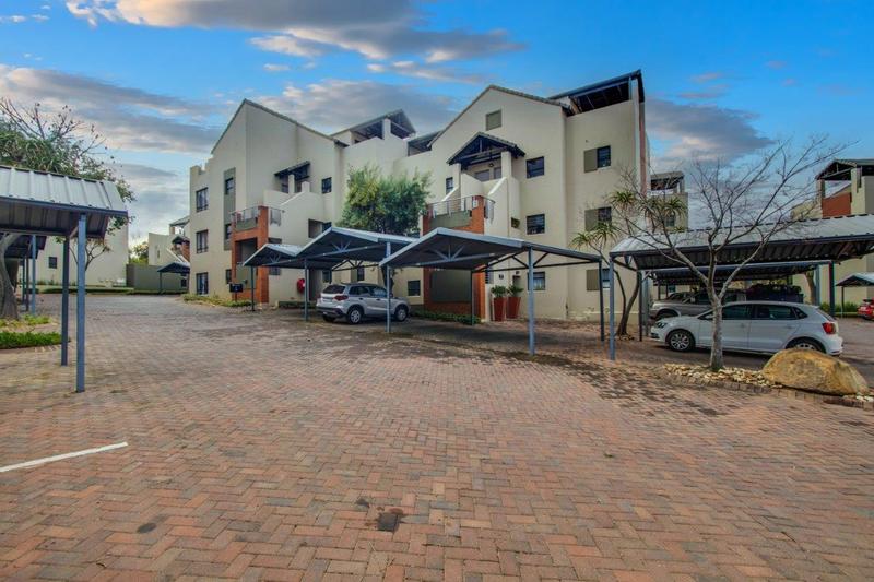 To Let 2 Bedroom Property for Rent in Lonehill Gauteng