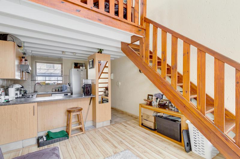 1 Bedroom Property for Sale in Lonehill Gauteng