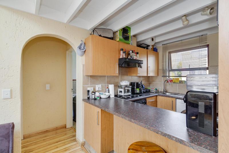 1 Bedroom Property for Sale in Lonehill Gauteng