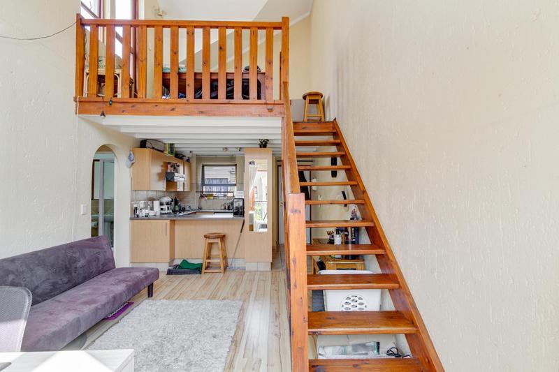 1 Bedroom Property for Sale in Lonehill Gauteng