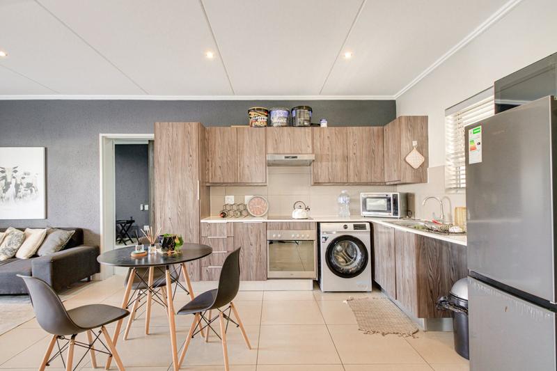 2 Bedroom Property for Sale in Sandown Gauteng