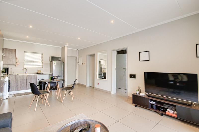 2 Bedroom Property for Sale in Sandown Gauteng
