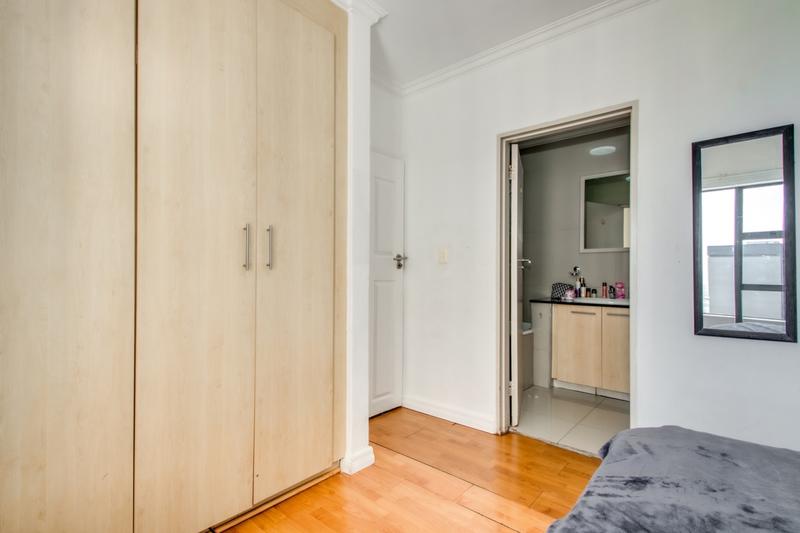 2 Bedroom Property for Sale in Sandton Central Gauteng