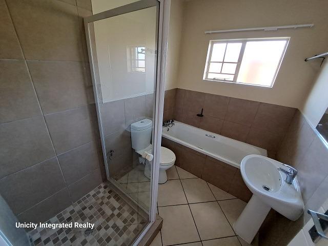 To Let 2 Bedroom Property for Rent in Stone Ridge Gauteng