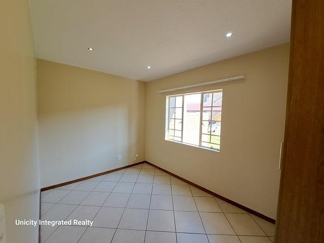 To Let 2 Bedroom Property for Rent in Stone Ridge Gauteng