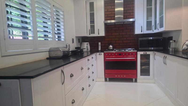 3 Bedroom Property for Sale in Eldoraigne Gauteng