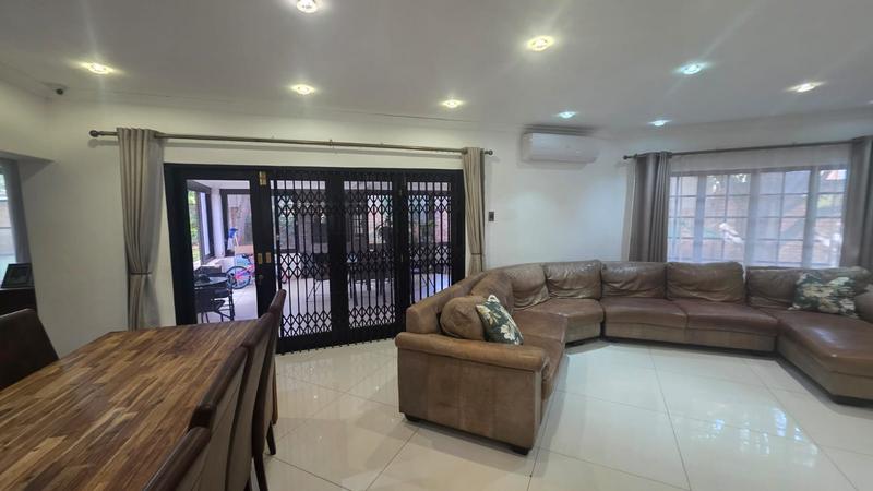 3 Bedroom Property for Sale in Eldoraigne Gauteng