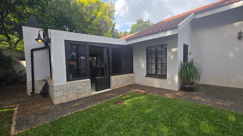 3 Bedroom Property for Sale in Eldoraigne Gauteng