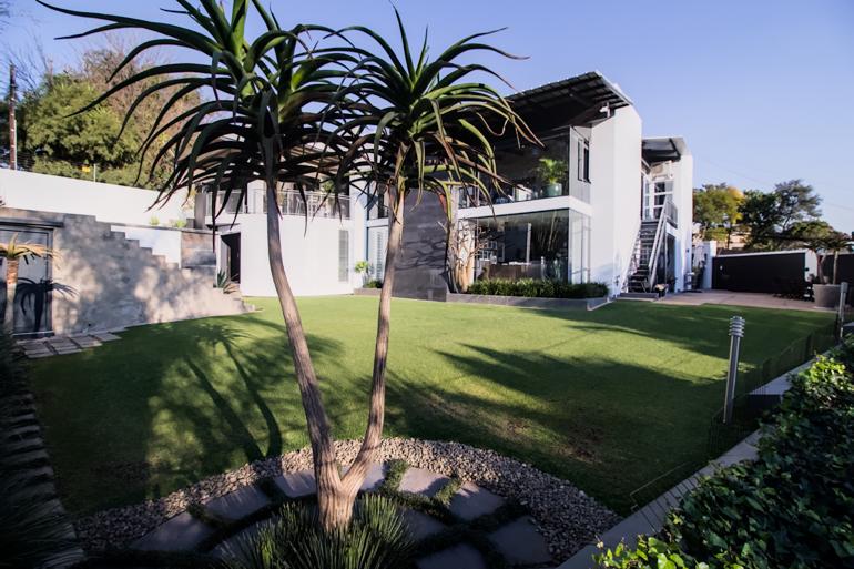 5 Bedroom Property for Sale in Waterkloof Heights Gauteng