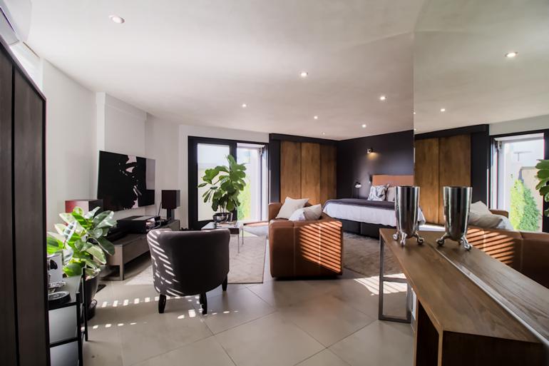 5 Bedroom Property for Sale in Waterkloof Heights Gauteng