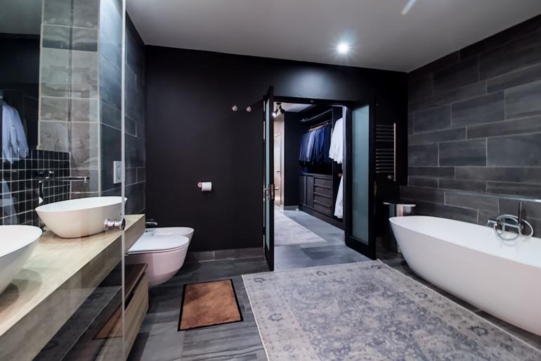 5 Bedroom Property for Sale in Waterkloof Heights Gauteng
