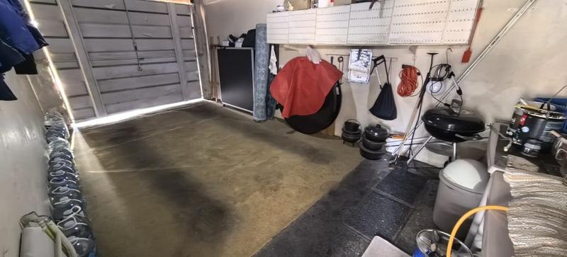 3 Bedroom Property for Sale in Witpoortjie Gauteng