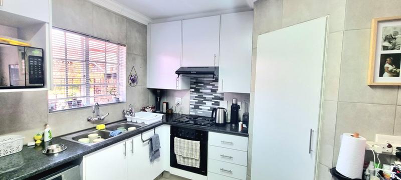 2 Bedroom Property for Sale in Amberfield Gauteng