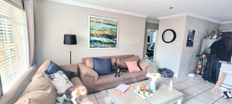 2 Bedroom Property for Sale in Amberfield Gauteng