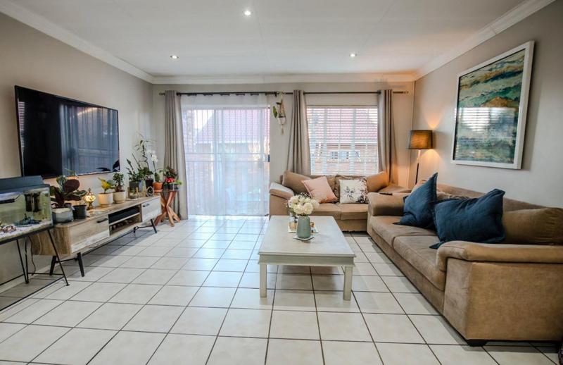 2 Bedroom Property for Sale in Amberfield Gauteng