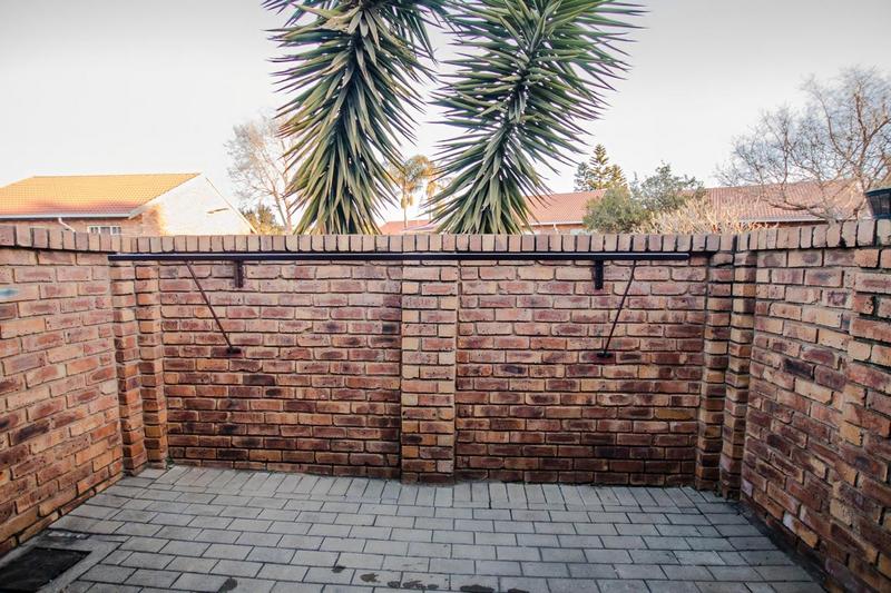 2 Bedroom Property for Sale in Amberfield Gauteng