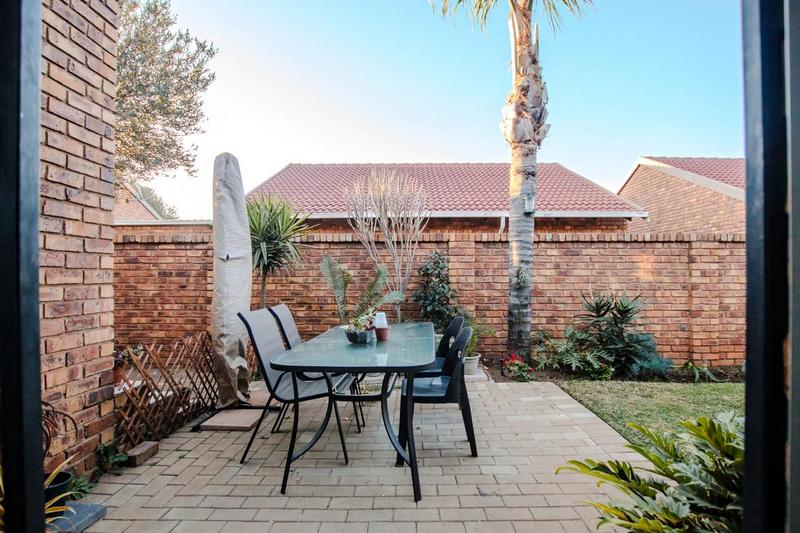 2 Bedroom Property for Sale in Amberfield Gauteng
