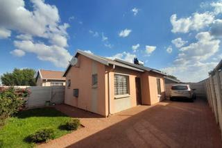 3 Bedroom Property for Sale in Sky City Gauteng