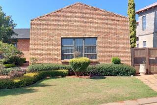 4 Bedroom Property for Sale in Spruit View Gauteng
