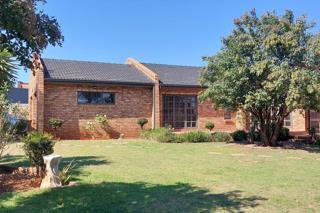 4 Bedroom Property for Sale in Spruit View Gauteng