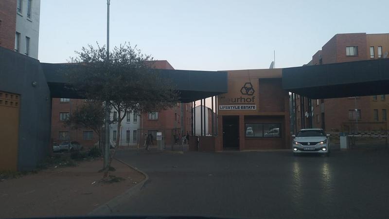 2 Bedroom Property for Sale in Fleurhof Gauteng