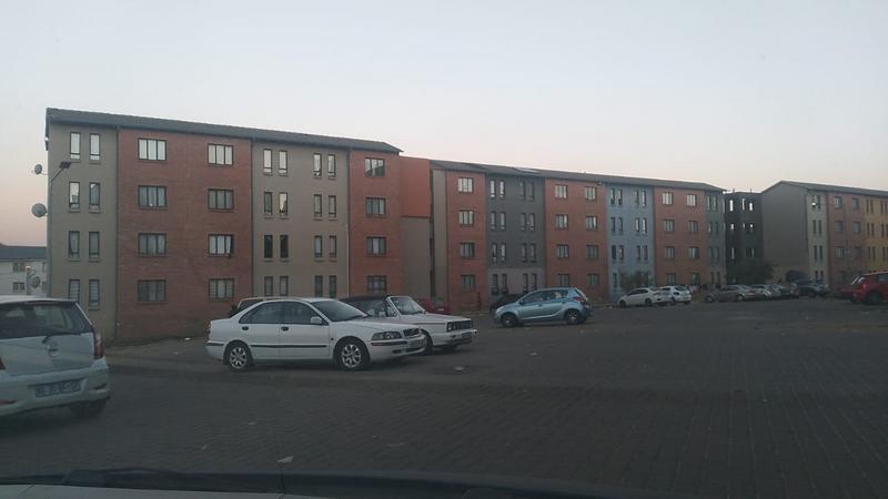 2 Bedroom Property for Sale in Fleurhof Gauteng