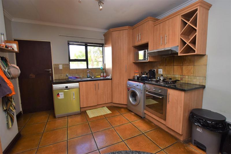 To Let 3 Bedroom Property for Rent in Fourways Gauteng