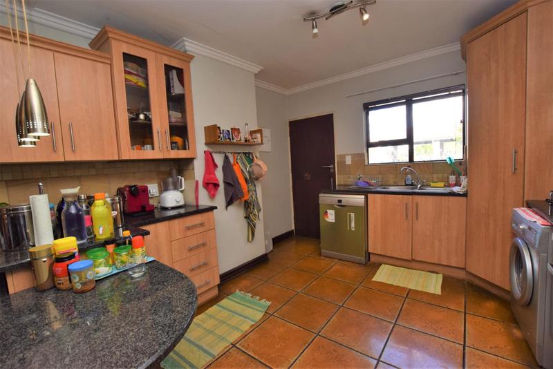 To Let 3 Bedroom Property for Rent in Fourways Gauteng