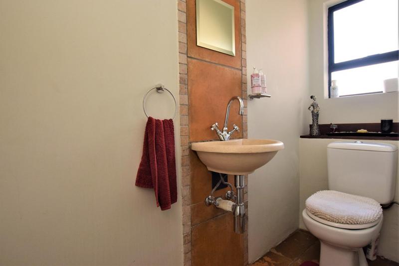 To Let 3 Bedroom Property for Rent in Fourways Gauteng