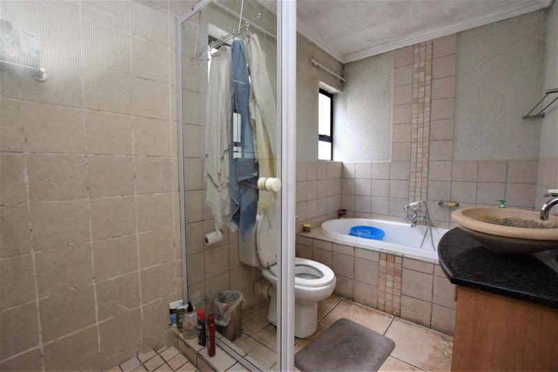 To Let 3 Bedroom Property for Rent in Fourways Gauteng