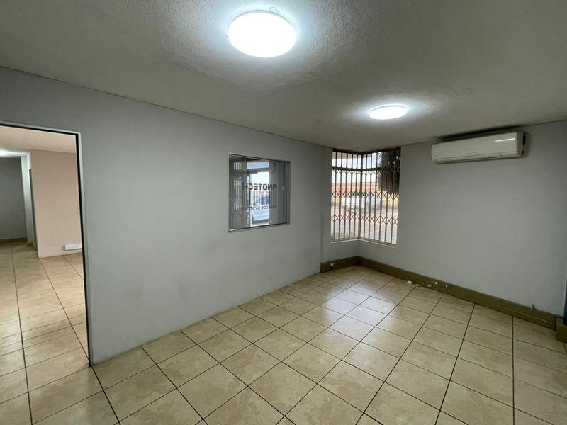 To Let commercial Property for Rent in Hennopspark Gauteng
