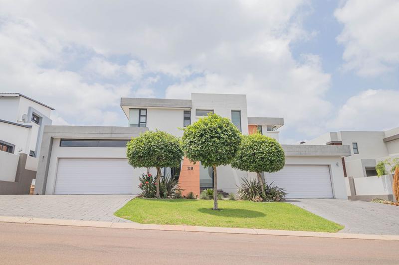 5 Bedroom Property for Sale in Midstream Ridge Gauteng