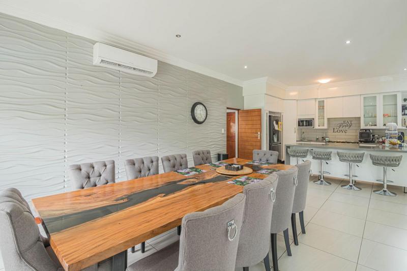 5 Bedroom Property for Sale in Midstream Ridge Gauteng