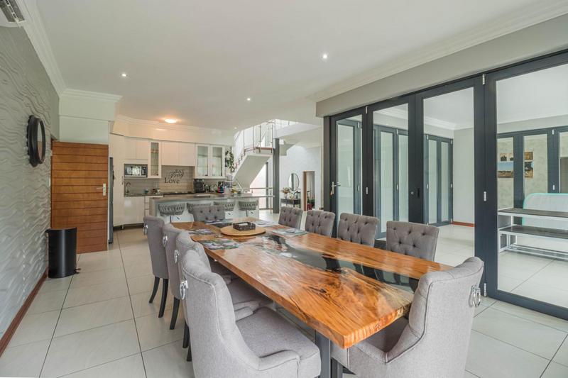 5 Bedroom Property for Sale in Midstream Ridge Gauteng