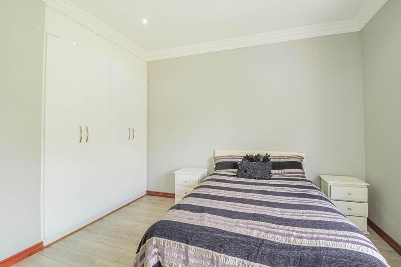 5 Bedroom Property for Sale in Midstream Ridge Gauteng