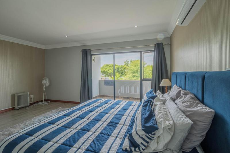5 Bedroom Property for Sale in Midstream Ridge Gauteng