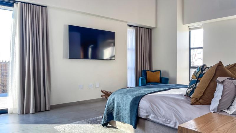 5 Bedroom Property for Sale in Midstream Heights Gauteng