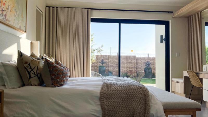5 Bedroom Property for Sale in Midstream Heights Gauteng