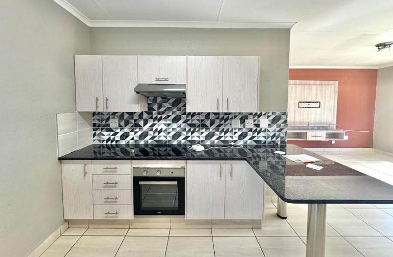 3 Bedroom Property for Sale in Roseacre Gauteng