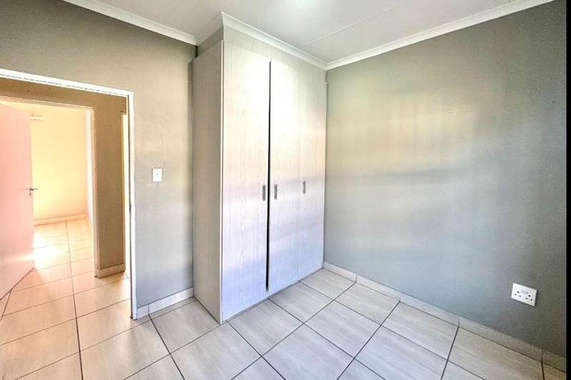 3 Bedroom Property for Sale in Roseacre Gauteng